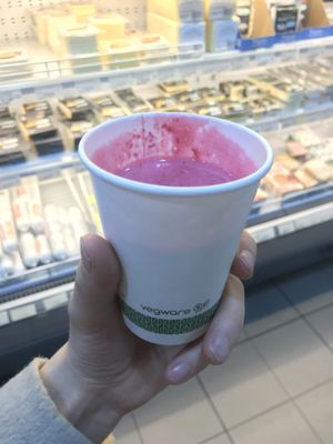 Beetroot, carrot and apple smoothie  at iVegan in Rome