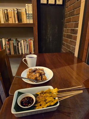  at Socrates in Medan