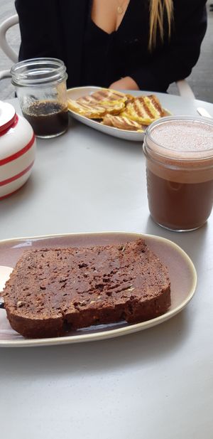 Zuchini chocolate bread, Hot caramel, Grilled cheese at Another Milk in Stuttgart