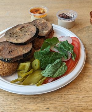 Y at King Falafel in Oslo