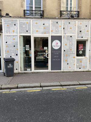 Cute lil shop  at Chat'Pristi des Pâtisseries in Caen