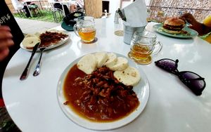Soy meat, dumpings and sauce at Shromaždiště in Prague