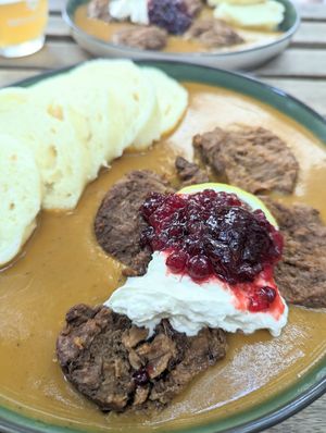 Svíčková at Shromaždiště in Prague