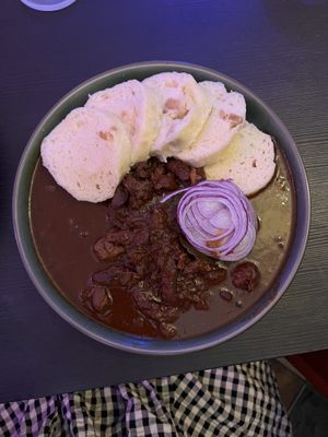 💔  at Shromaždiště in Prague