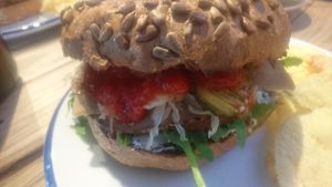 Roast beef bagel (ordered without aioli) at Sable in Richmond