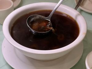 Mushrooms Soup 姬松茸茶樹菇燉湯 (Photo by 林潔淇KK) at Miu's Veggie 妙善 in Kowloon