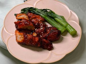 Veggie BBQ Pork 叉燒 (Photo by 林潔淇KK) at Miu's Veggie 妙善 in Kowloon