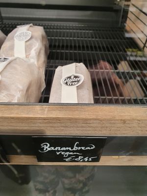 vegan bananabread at Färm in Leuven