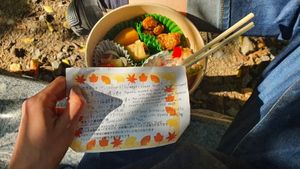 Bento lunch to go at Naramachi Vegan Nabi in Nara