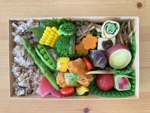 lunch-box to go at Naramachi Vegan Nabi in Nara