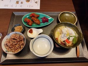 The main set meal at Naramachi Vegan Nabi in Nara