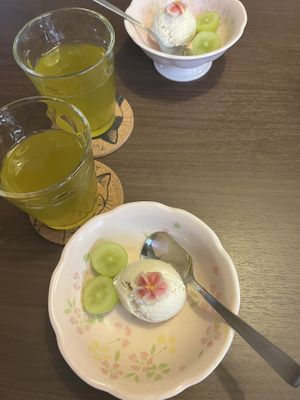   at Naramachi Vegan Nabi in Nara