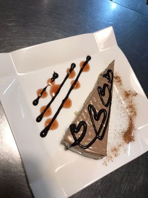 Pastelito de chocolate y plátano con hierba buena 🍌🍫 at Cal Blasi in Berga