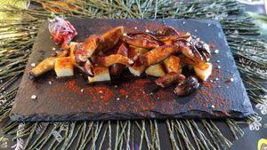Shitake a feira at Go Vegan by Adrian Muser in Altea