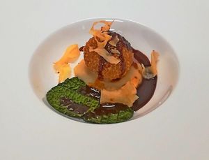 Arancini with season greens at Manumaga in Mojacar