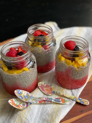 fruit & chia breakfast pudding at Vegetation Plant Food in Lakeland