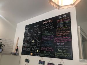 Menu at Glo Juice Bar + Cafe in Dayton