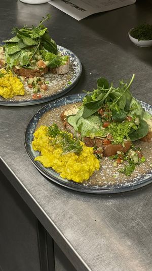  at Naked Flowers in Mondsee