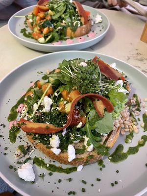   at Naked Flowers in Mondsee