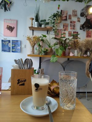 Zum wohlfühlen at Naked Flowers in Mondsee