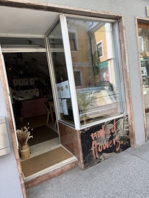   at Naked Flowers in Mondsee