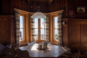 Table at Kellerjochhütte in Schwaz