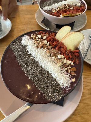   at Kavana Lattiera in Pula