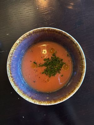 Amuze, Gazpacho van tomaat, watermeloen en olijfolie    at The Green Room - Cityhotel Wood in Middelburg