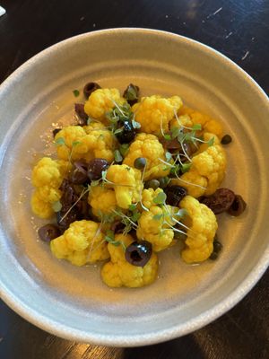 Ingelegde bloemkool  at The Green Room - Cityhotel Wood in Middelburg