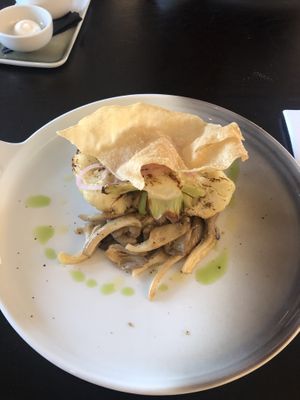 Grilled cauliflower with mashed sweet potatoes, papadum and pickled onion. Specify vegan when ordering. at The Green Room - Cityhotel Wood in Middelburg