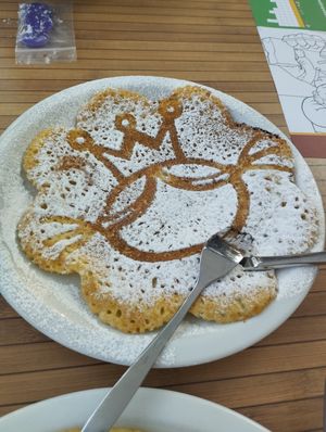 Prinsessenpannenkoek at De Pannekoekenbakker in Oostkapelle