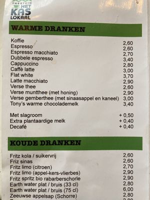 Alle Kaffeespezialitäten auch mit Hafermilch   at Theetuin Het Kaslokaal in Oostkapelle