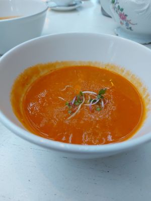 Zoete aardappelsoep at Theetuin Het Kaslokaal in Oostkapelle