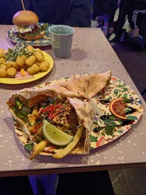 Shaurma with faux chicken at HOAX in Tampere