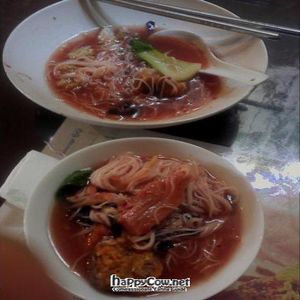 noodle at Water Drop Teahouse in Penang