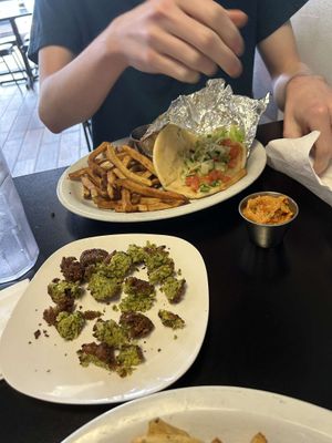  at Foodie's Restaurant & Grill in Russellville