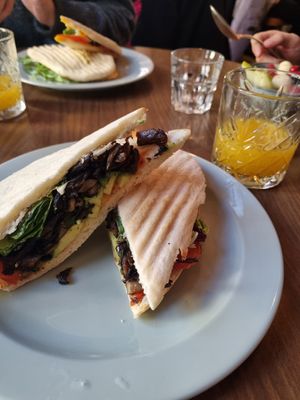 Vegan Kebab Sandwich at Avant-Gouz in Basel