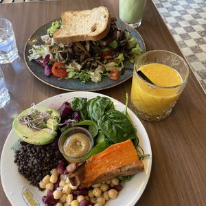   at Avant-Gouz in Basel