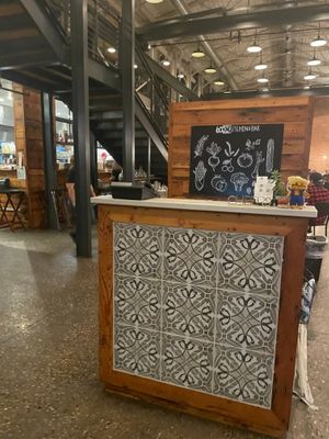 front desk at 600 Kitchen and Bar in Kalamazoo