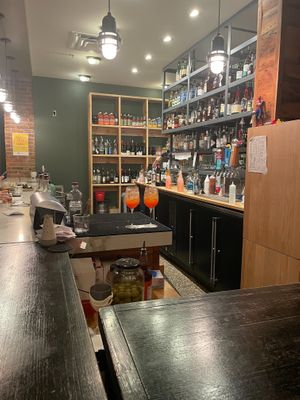Bar area at 600 Kitchen and Bar in Kalamazoo