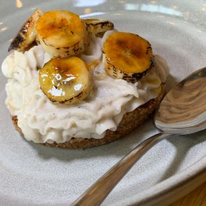 Banana Cream Pie: Brûléed Bananas, Whipped Coconut Cream.  From Vegan Taco Tuesday 7/9/24 (every 2nd Tuesday of the month) at 600 Kitchen and Bar in Kalamazoo