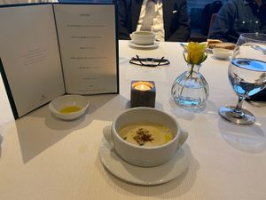 Lentil bean soup at Top Cloud 52 in Seoul