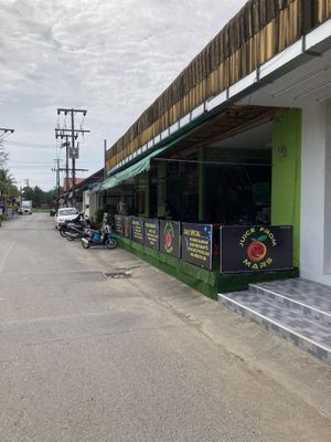 Front of restaurant   at Juice From Mars in Takua Pa