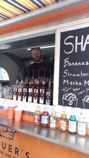 Really lovely selection of drinks, milkshales, coffee, kambucha, even beer... All 100% plantbased but thats not the main concept. It's like healthy or luxury fast food. at Brouer's Madvogn in Ringsted