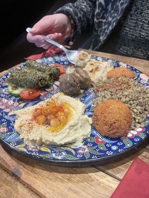 Plat Vegan  at La Maison du Knafé in Paris