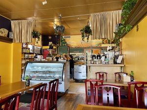 Counter at Organic Garden Cafe in Beverly