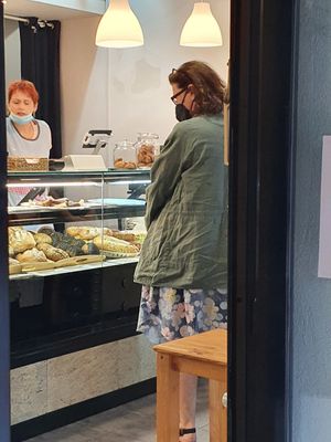 Lots of options 🤩 at Simple Bake in Zagreb