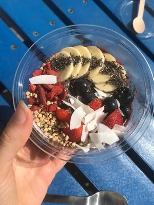 Subbed bee pollen for activated buckwheat  at The Bowl Shed in Bristol