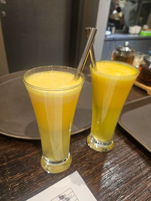 Iced Orange Juice ~ 11/11/23 at LN Fortunate Coffee - Orchard Batam in 