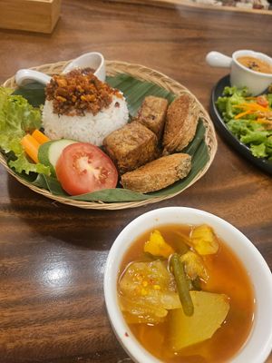 ~ 11/11/23 at LN Fortunate Coffee - Orchard Batam in 